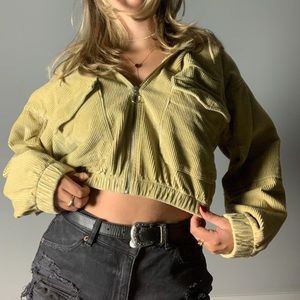 Cozy Green Corduroy Cropped Jacket